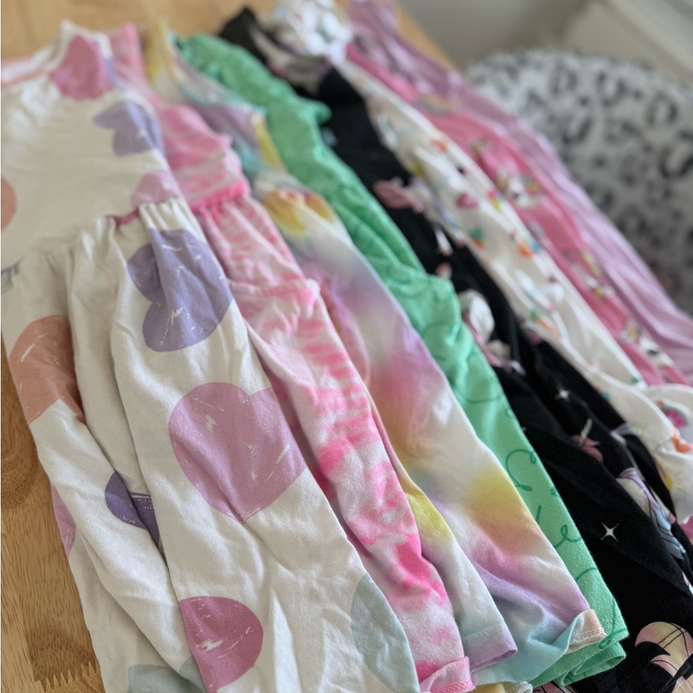 🚨SOLD🚨Girls cotton dress lot of 8 dresses size 7/8